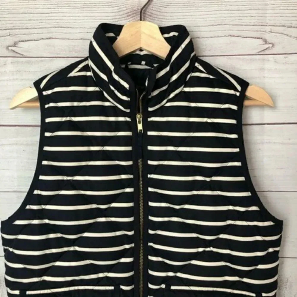 J. Crew Navy & White Quilted Excursion Full Zip Puffer Vest S